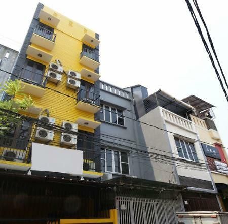 Kamar Keluarga Mangga Besar Jacarta Exterior foto